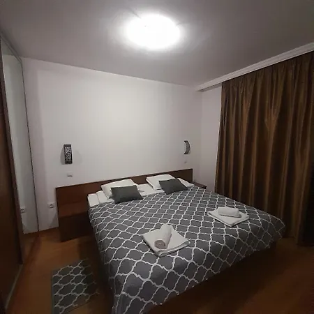 Lux L201 * Bansko